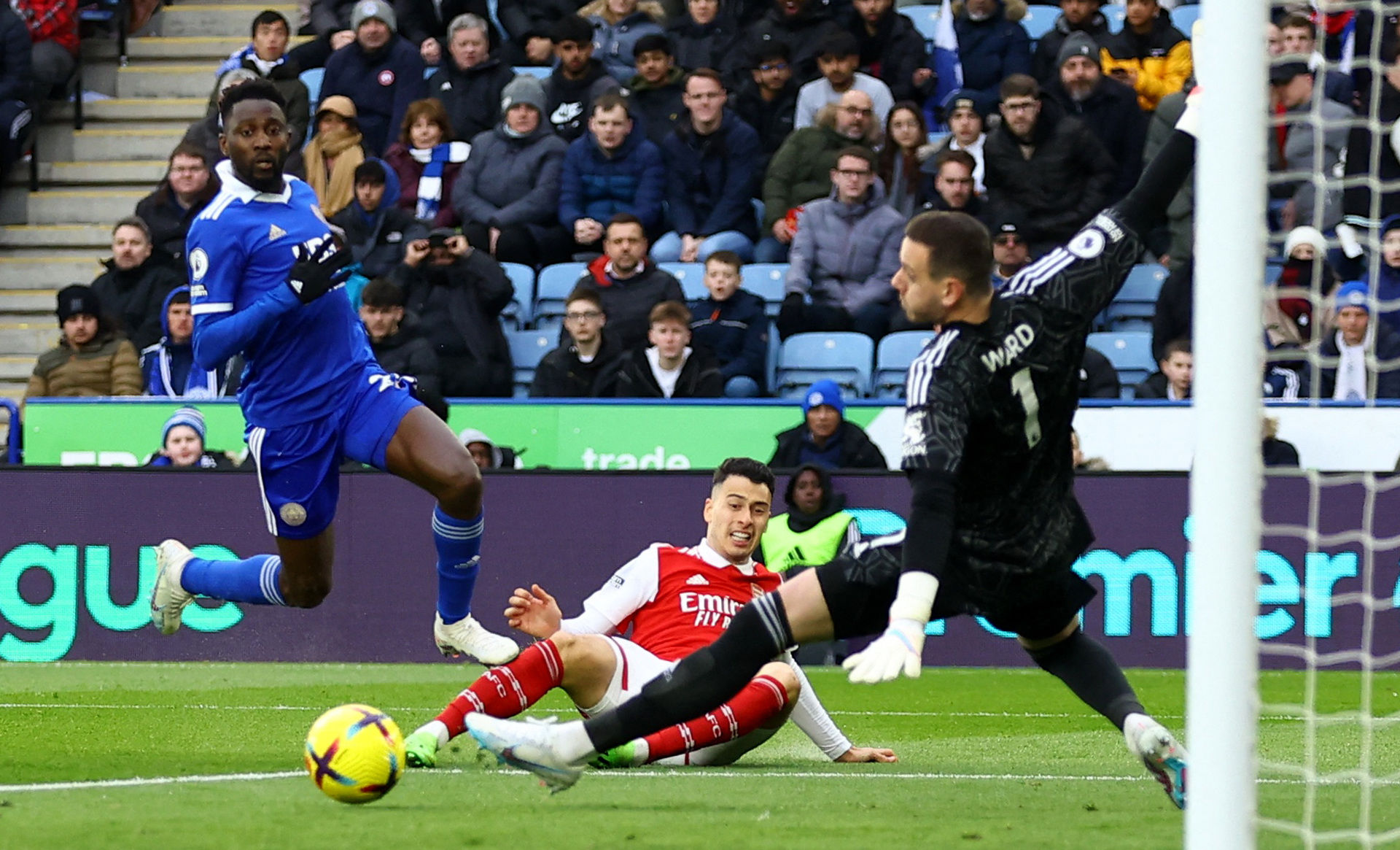 料地打破局 料地打破局